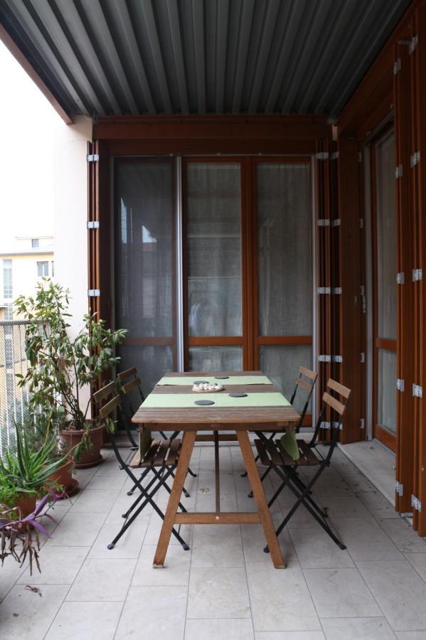 Terrace Apartment Close To Metro Station Milan Extérieur photo
